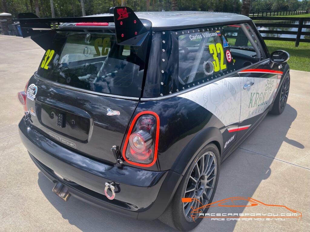 Mini R53 Racing Car Mini Cooper S R53 2006 - Race Cars For You