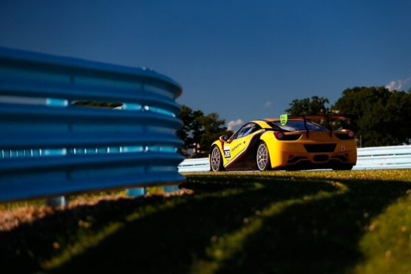 Ferrari 458 Challenge EVO - Race Cars For You