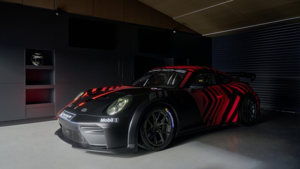 Porsche 911 GT4 R technical specs
